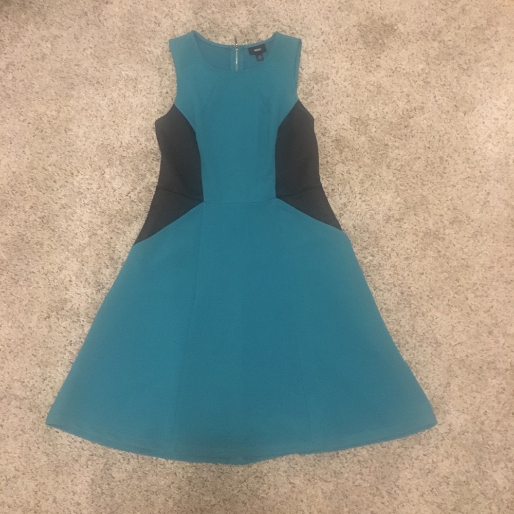 👗 Mossimo teal/black dress with pockets, size M